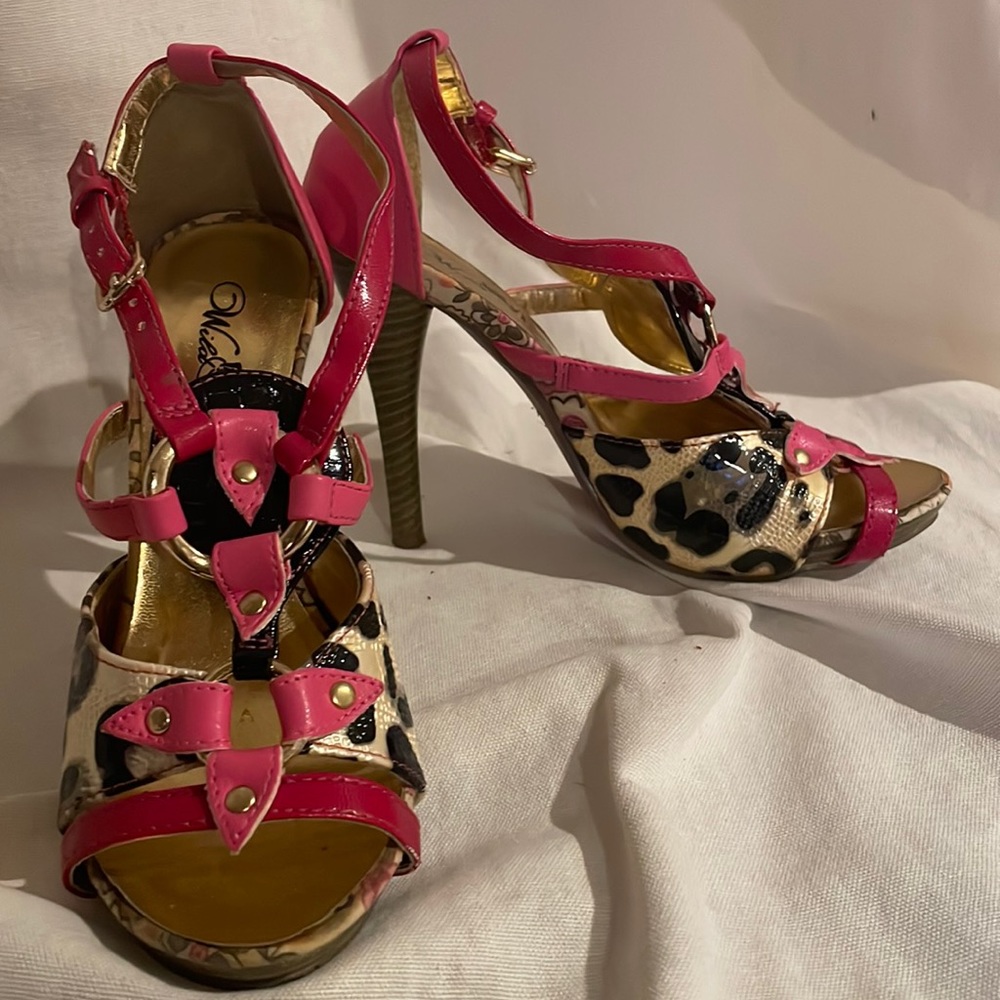 Super unique and fun heels